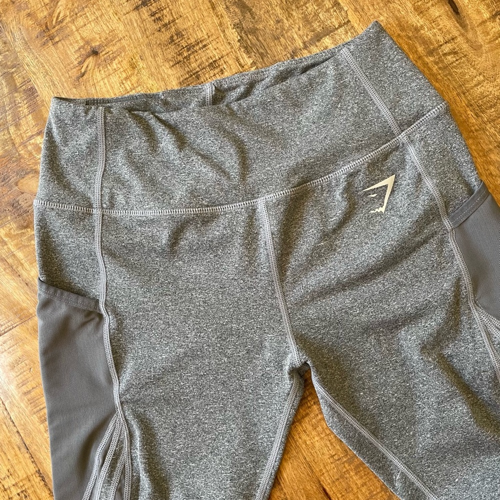 GymShark Legging - Picture 2 of 7